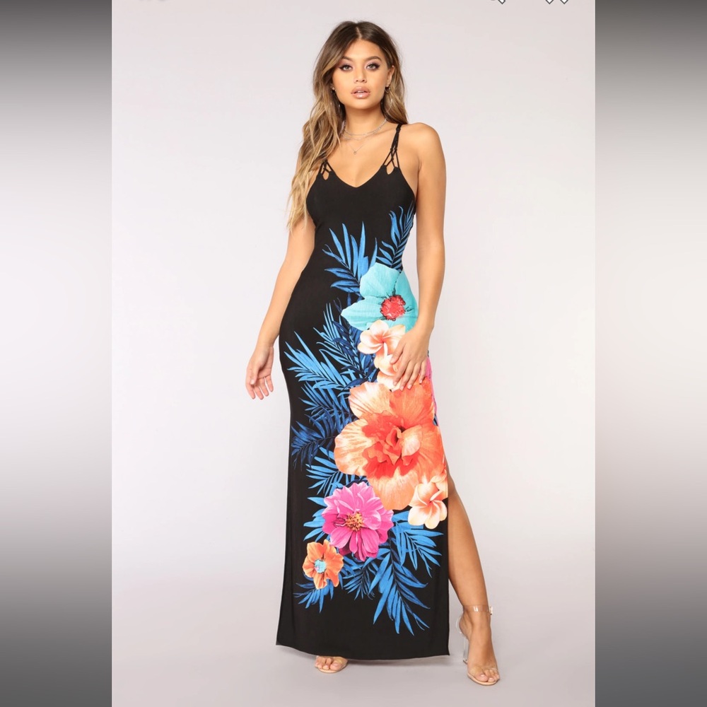 FashionNova 'Maldives' Maxi dress Size S